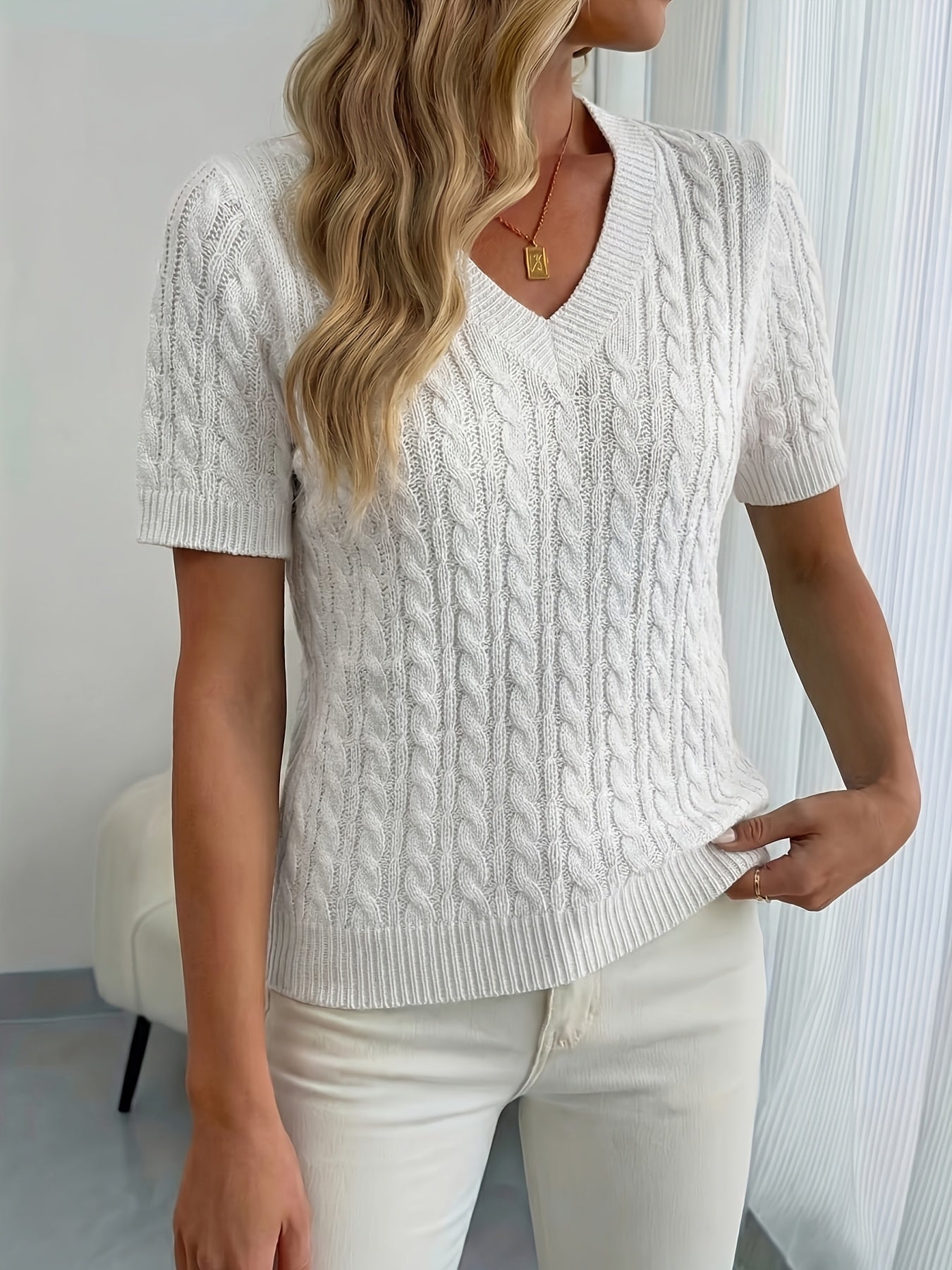 Elara | V-Neck Ribbed Top